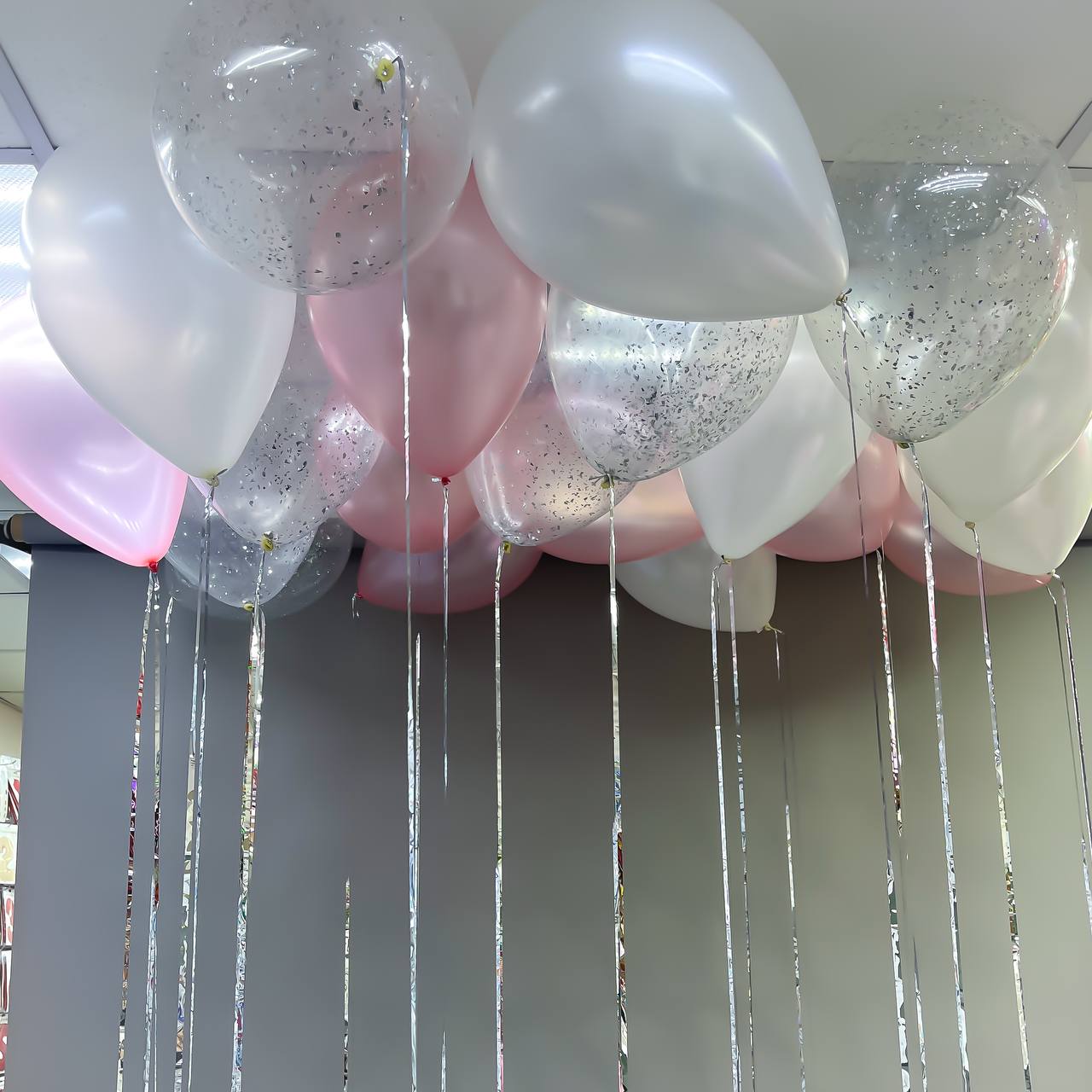 Набор воздушных шаров под потолок 746